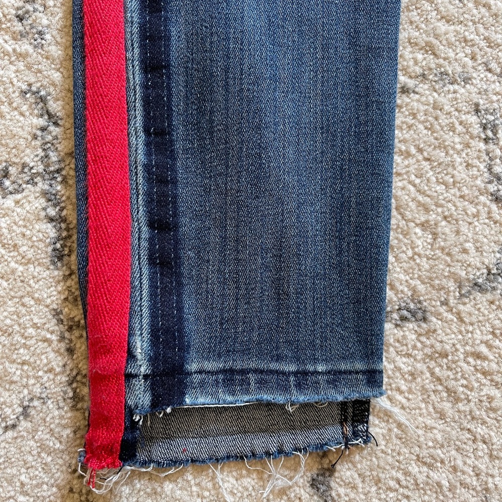 Express Jeggings - Picture 2 of 3